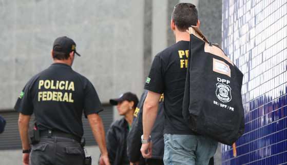 Um deles, o ex-vereador pelo PT Alexandre Romano, foi preso nesta quinta.