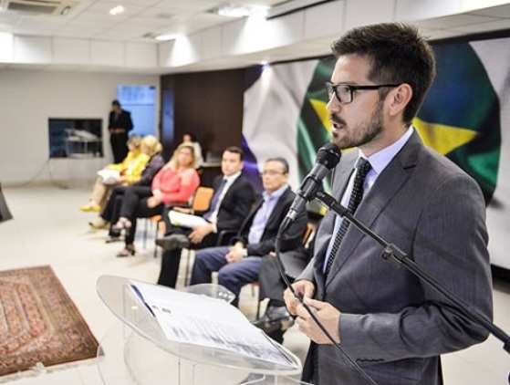 Jean Campos comanda a Comunicação de Pedro Taques