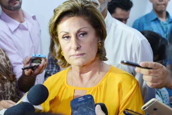 A Prefeitura de Várzea Grande exonerou o conselheiro, mas terá que pagar a indenização.