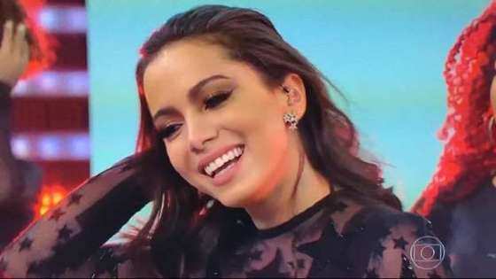Funkeira foi jurada do 'Dança dos Famosos' e apresentou a canção 'Bang'.