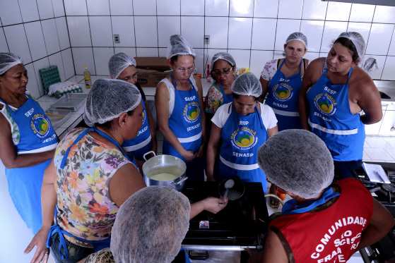 A seleção das mulheres participantes está sendo feita pelo programa Rede Cidadã.