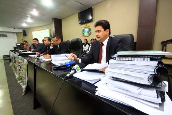 Éder Moraes é condenado a mais de 80 anos por corrupção e foi convidado a apresentar o projeto na Assembleia Legislativa.
