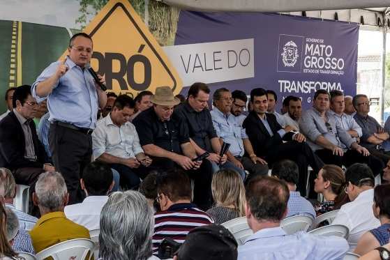 “As nossas obras transformarão Mato Grosso”, afirmou Taques. 