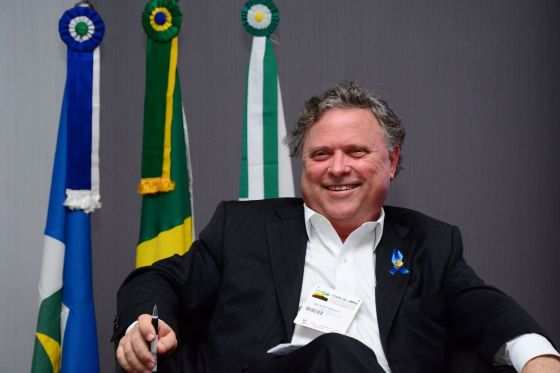 A filiação de Blairo ocorreu em encontro nacional do PMDB, em Brasília