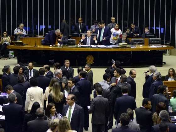 Planalto quer que os congressistas analisem na próxima semana as medidas de ajuste fiscal, o Orçamento de 2016 e a revisão da meta fiscal deste ano