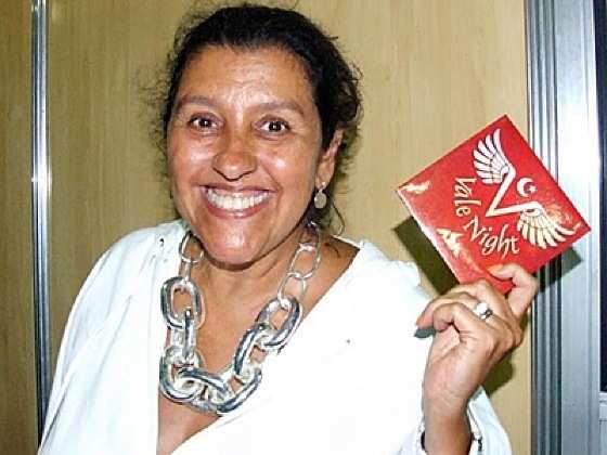 Perfil de Regina Casé no Instagram é hackeado.