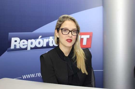 Janaína deve se filiar ao PMDB nos próximos dias