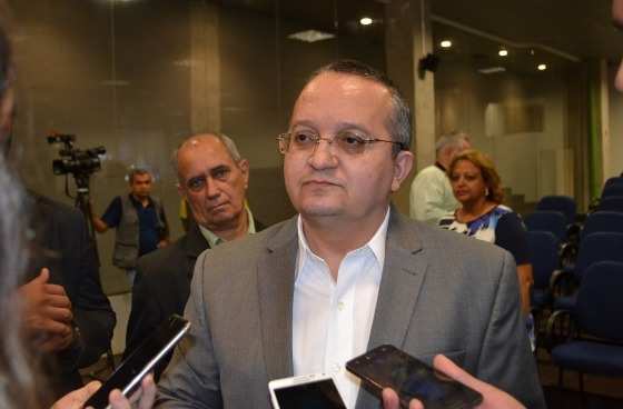 O governador Pedro Taques ficará três dias em São Paulo