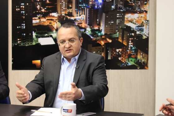 Para dar conta desses pagamentos, o Estado deve apertar ainda mais o cinto através da redução de despesas.