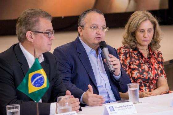 Secretário Bermudez, Taques e chefe do setor epidemiológico, não usam de meias palavras: temos que matar quem está nos matando.