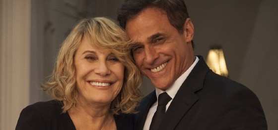 Renata Sorrah e Oscar Magrini: público aprova romance entre ricaça e guarda-costas  Original: http://noticiasdatv.uol.com.br/noticia/novelas/publico-torce-mais-para-casal-da-3-idade-do-que-para-mocinhos-de-novela-10072#ixzz3viAADiu3  Follow us: @dani