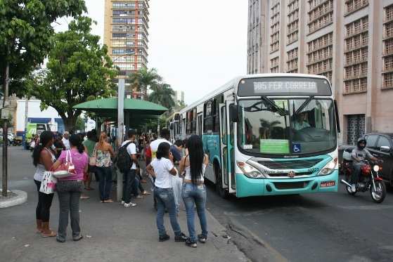 Tarifa de ônibus deve ficar entre R$ 3,60 a R$ 3,80