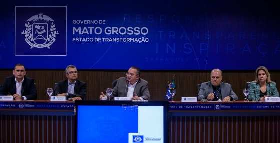 Taques esteve em reunião com 24 categorias de servidores