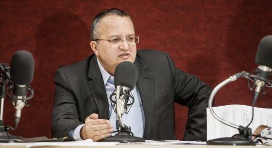 Pedro Taques nega privatização vê motivação política em movimento contrário.