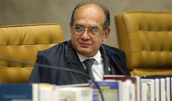 O presidente do Tribunal Superior Eleitoral (TSE), Gilmar Mendes, estava em uma aeronave da Força Aérea Brasileira (FAB)