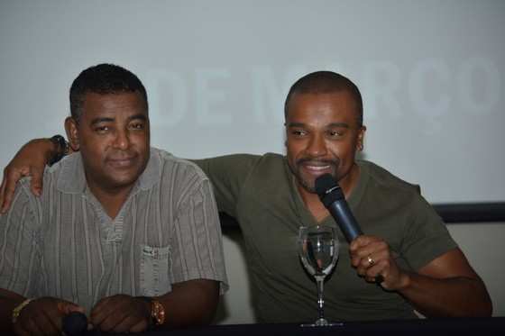 Os cantores Luiz Carlos e Alexandre Pires. 