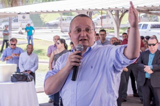 O governador Pedro Taques diz que medida é necessária
