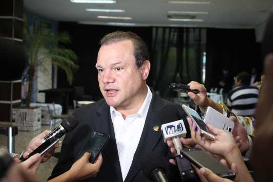 Para Fagundes, Taques teria menos dificuldades se dialogasse com a base 
