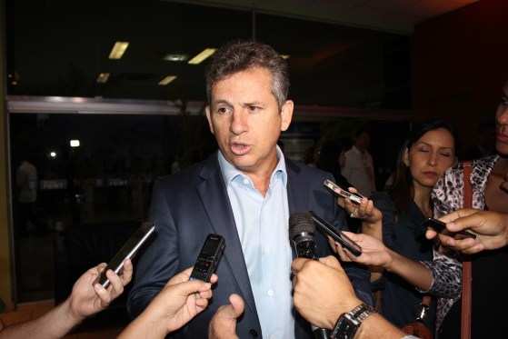 Para o futuro governador, Governo conta historinhas de ultima hora ao dizer FEX pagará salário de janeiro.