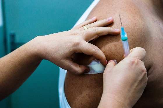 Nova resolução permite a aplicação de vacinas em farmácias