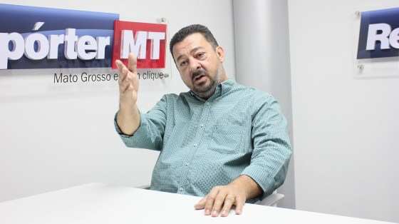 Pelo menos oito deputados estariam esperando o 'momeno certo' para decidir sobre a Mesa Diretoa.