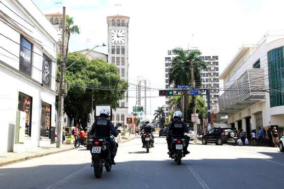 A ação ocorreu no Centro de Cuiabá, na tarde desta sexta-feira.