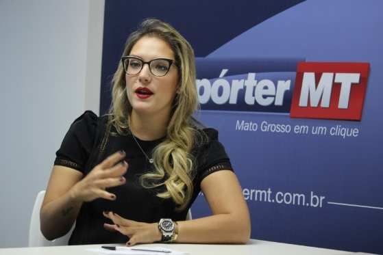 A deputada Janaína Riva diz que delação de empreiteiro compromete o governador Pedro Taques