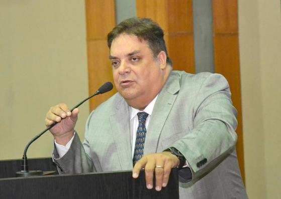 O líder do PSD na Assembleia, deputado Gilmar Fabris, que defende a Sema sob o comando do partido