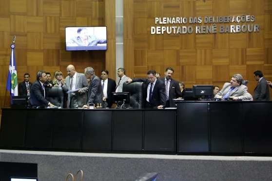 A segunda votação deve ocorrer na terça-feira (28).