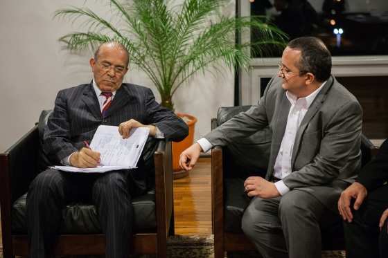 O governador foi recebido pelo ministro da Casa Civil, Eliseu Padilha.