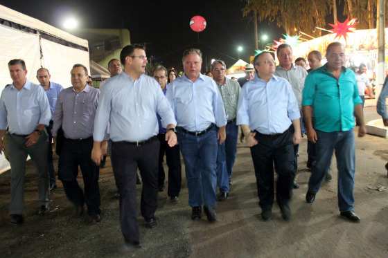 Governador, ministro e senador participaram da abertura