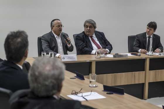 Governador Pedro Taques (PSDB) fez uma exposição dos números do Estado durante reunião do Colégio de Procuradores 