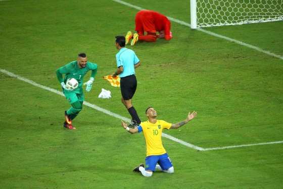 O Brasil joga às 15h de hoje (27) contra a Sérvia