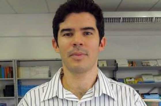 Marcelo Ferraz é jornalista e escritor. Autor de obras à venda no site da Livraria Cultura 