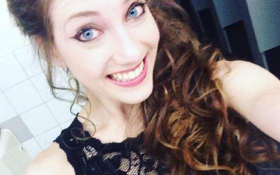 Professora Mary Beth Haglin, de 24 anos de idade, manteve relacionamento com aluno de 17 anos por cerca de seis meses