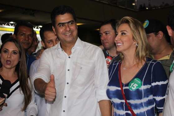 Vitorioso, Emanuel ironizou a medida do adversário eleitoral.
