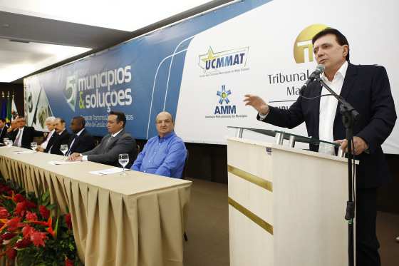 Antônio Joaquim acredita que o governo irá regularizar os repasses em breve.