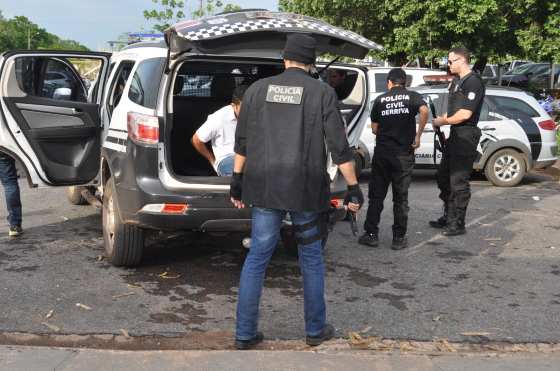 A operação foi deflagrada pela Polícia Civil, em Cuiabá e em Barra do Garças