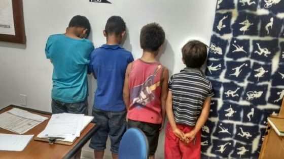 Meninos ficaram conhecidos na cidade como 