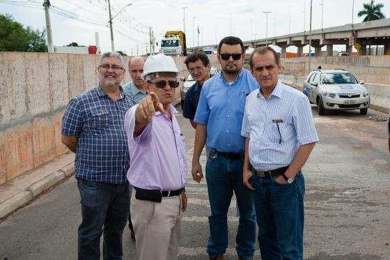 Complexo Tijucal foi a primeira obra visitada; intenção é de entrega ainda este ano.