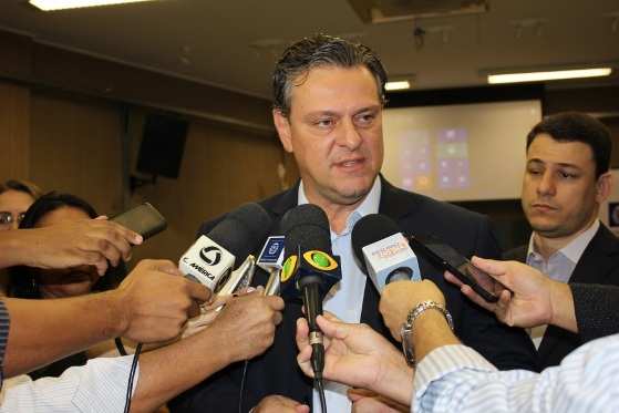 O governador em exercício Carlos Fávaro (PSD) oficializou em decreto a redução e controle de despesas da administração estadual