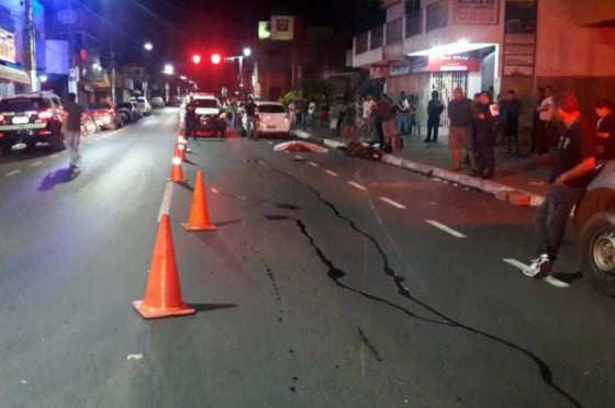 O acidente ocorreu na Avenida Couto Magalhães em Várzea Grande.