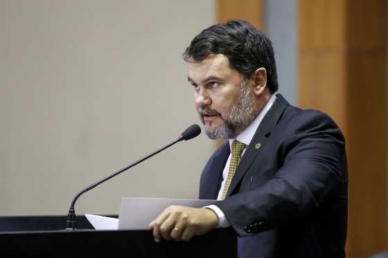O deputado Oscar Bezerra cobra celeridade na votação do relatório da CPI da Copa