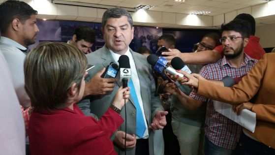 Deputado nega qualquer envolvimento em fraudes na Seduc. 
