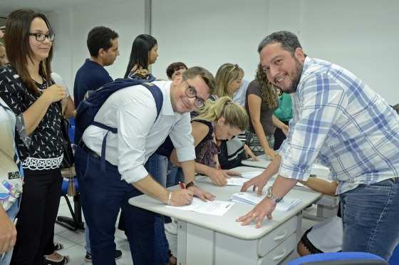 Realizado em 2014, o concurso permanece vigente até abril de 2017, podendo ser prorrogado.