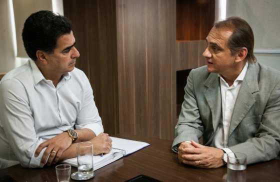 Emanuel Pinheiro e Wilson debateram retomada do VLT