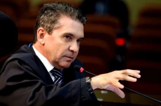 Sérgio Ricardo é acusado de ter comprado a vaga de conselheiro de Contas e está afastado do cargo desde o mês de fevereiro.