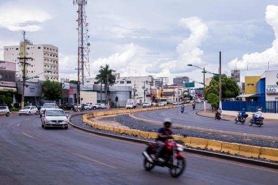 Sem as medidas restritivas, mais de 600 mil veículos transitam pelas ruas da capital