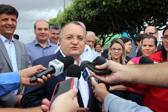 O governador Pedro Taques volta a afirmar que é ele quem decide sobre cargos no Paiaguás