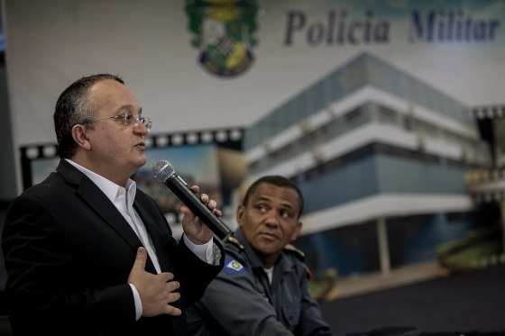 Governador disse que irá analisar as propostas 